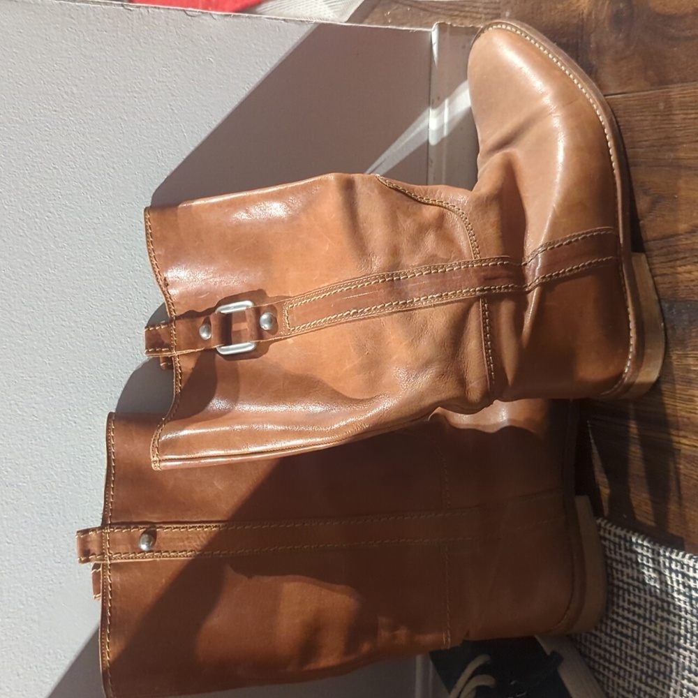 Max Mara Leather Boots